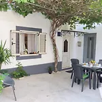 Apartment Perina Trogir