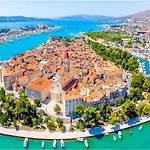 Perina Apartment Trogir