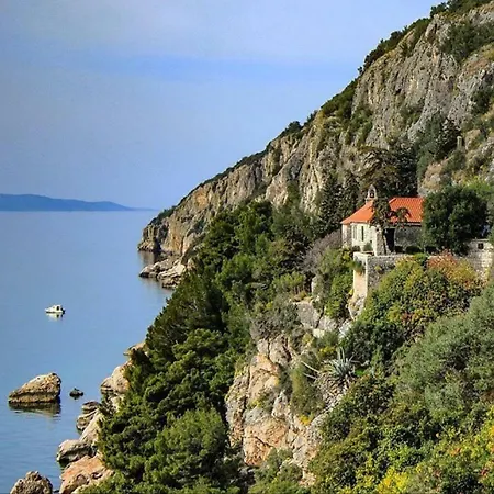 Апартаменти Perina