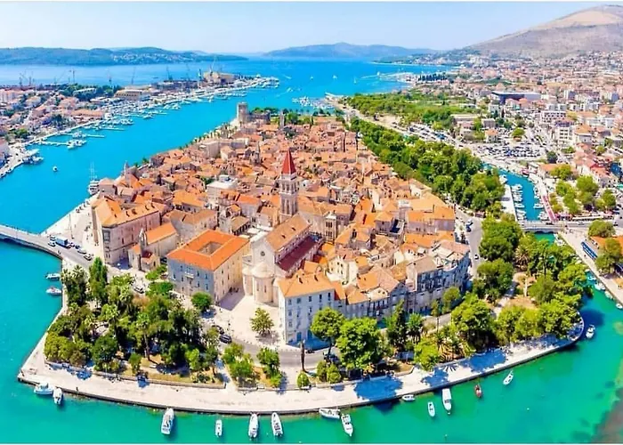 Perina Apartamento Trogir